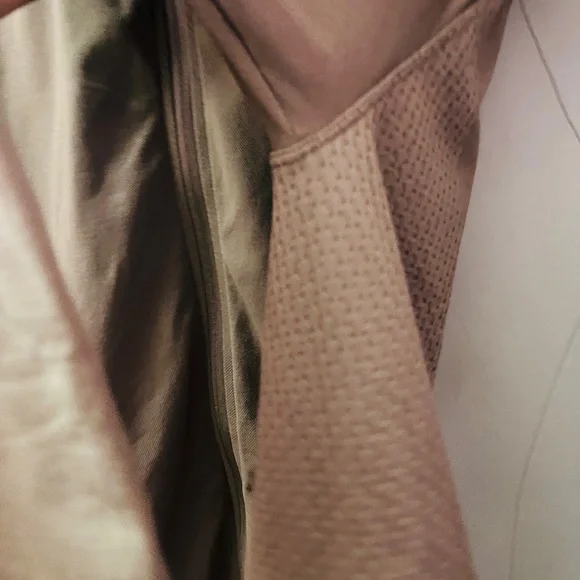 H & M sports jacket ! - Picture 9 of 10